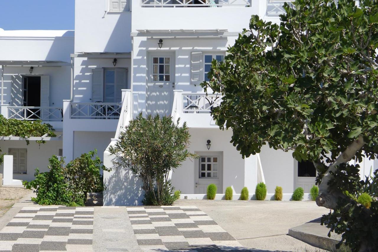 Nostos Studios Playa de Perivolos Exterior foto